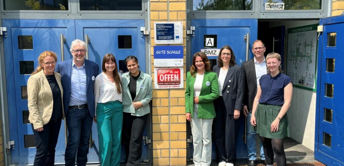 Vielfalt leben – Unsere Schule zeigt Haltung